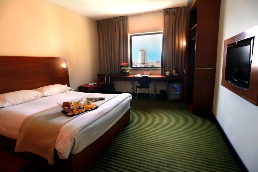 Ibis Amman Hotel Ngoại thất bức ảnh