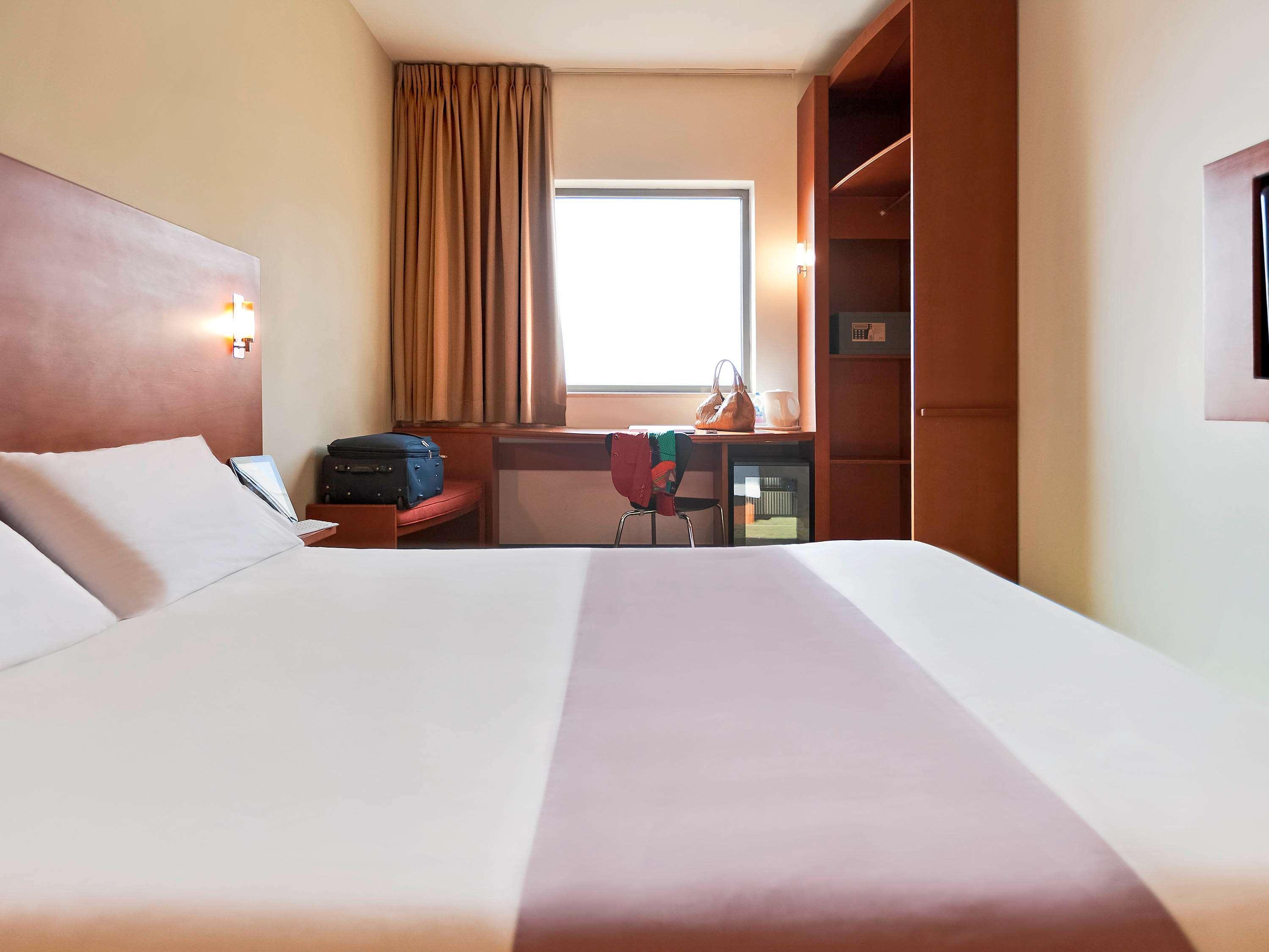 Ibis Amman Hotel Ngoại thất bức ảnh