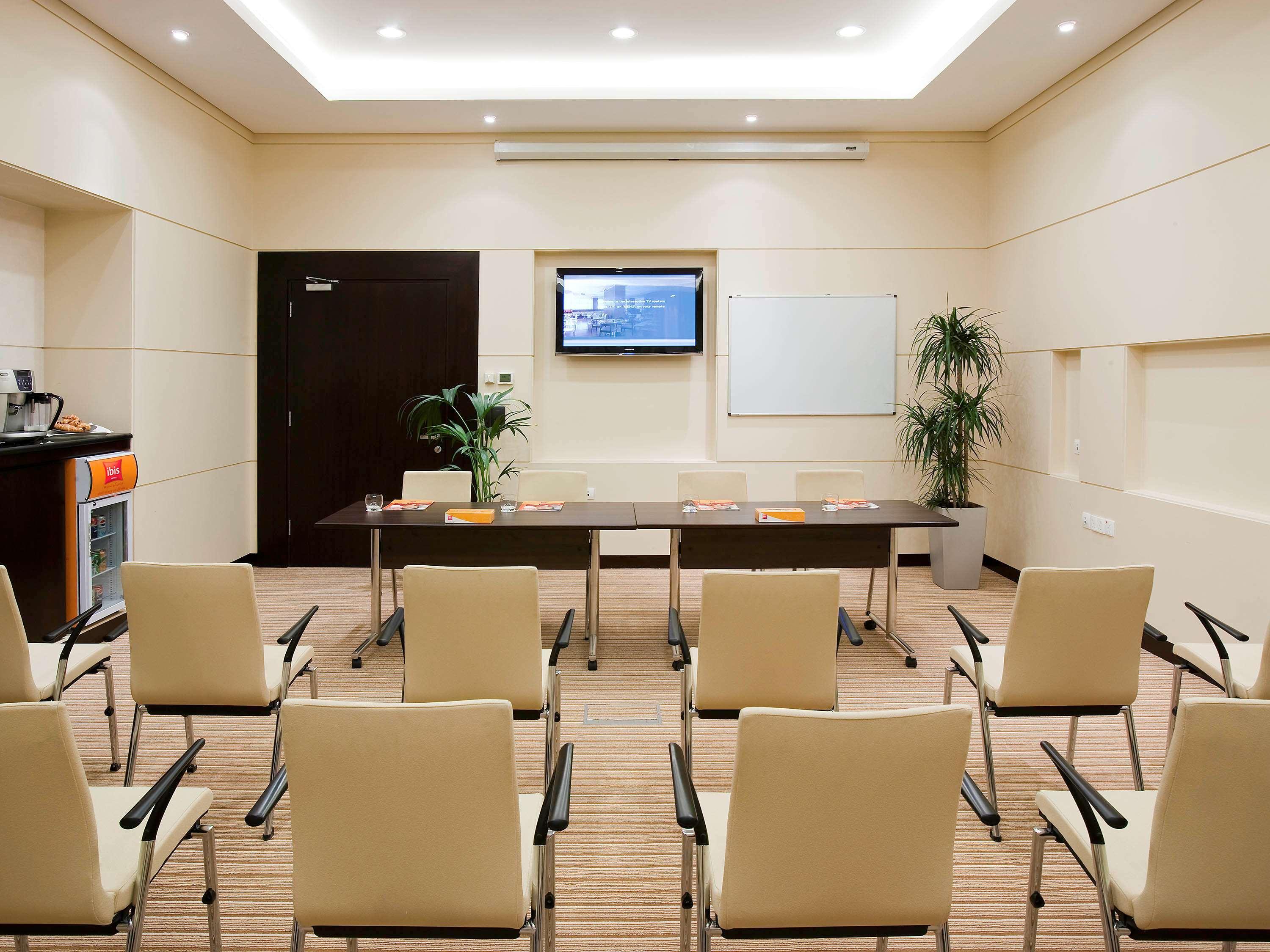 Ibis Amman Hotel Ngoại thất bức ảnh