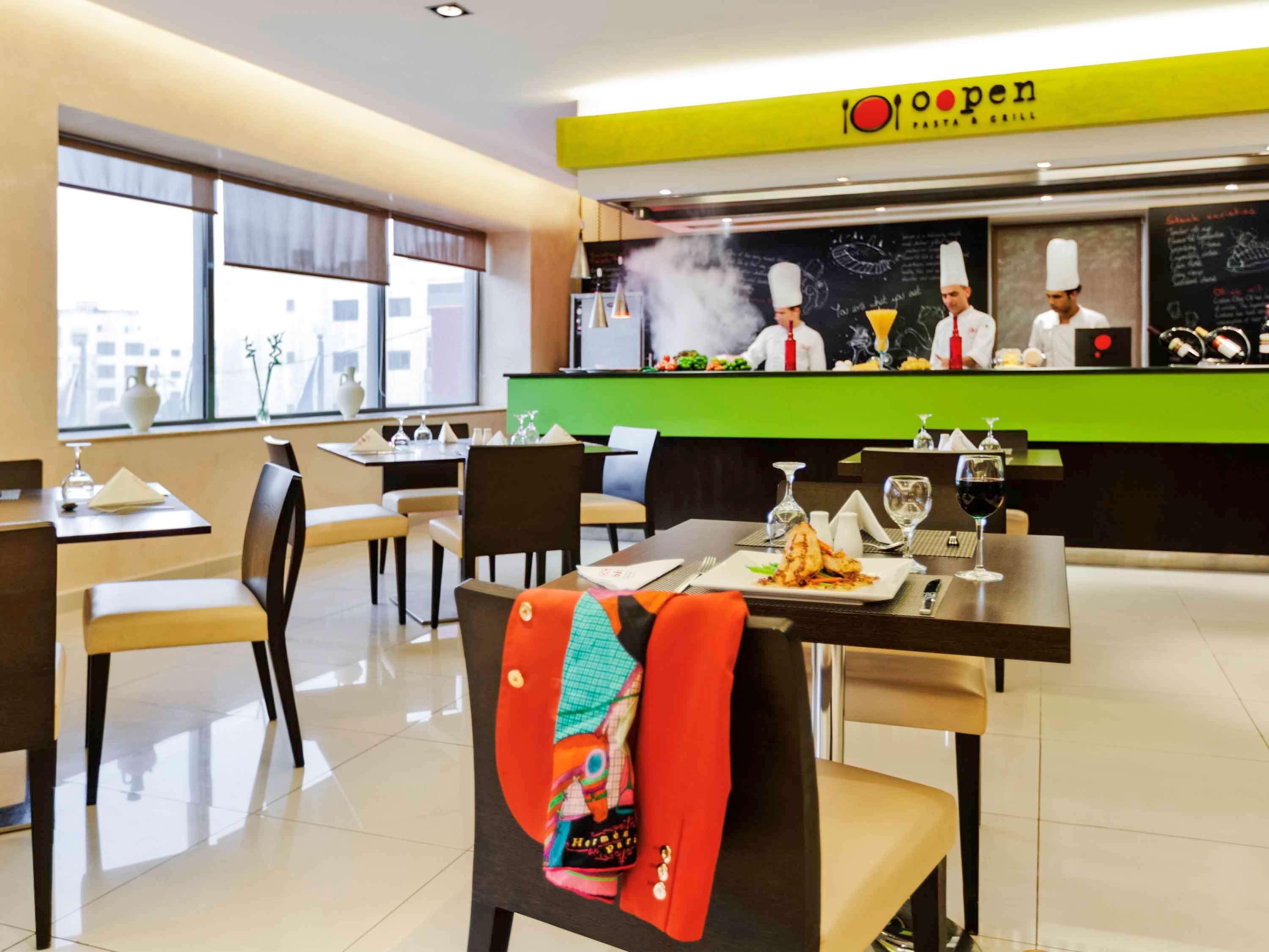 Ibis Amman Hotel Ngoại thất bức ảnh