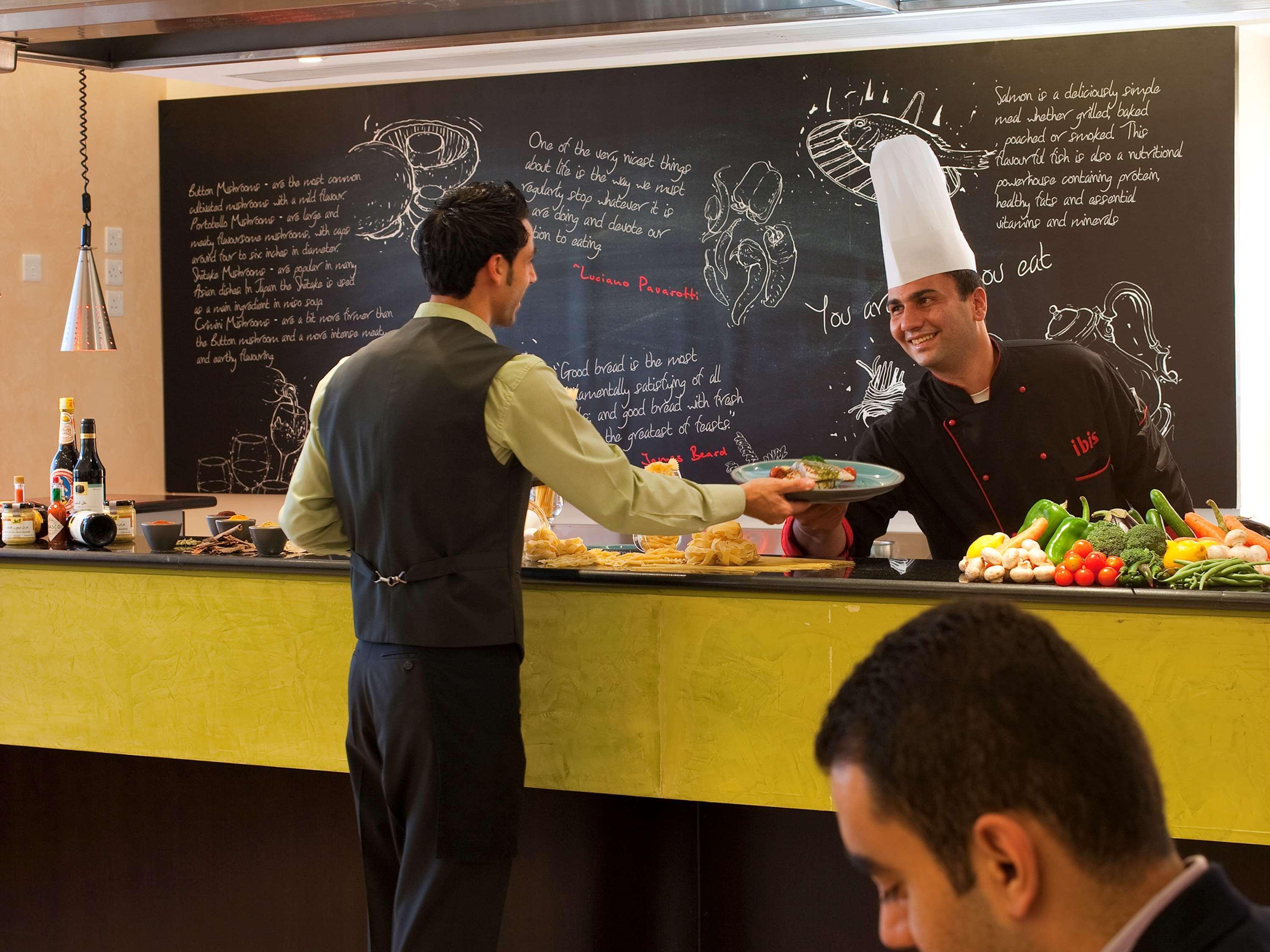 Ibis Amman Hotel Ngoại thất bức ảnh