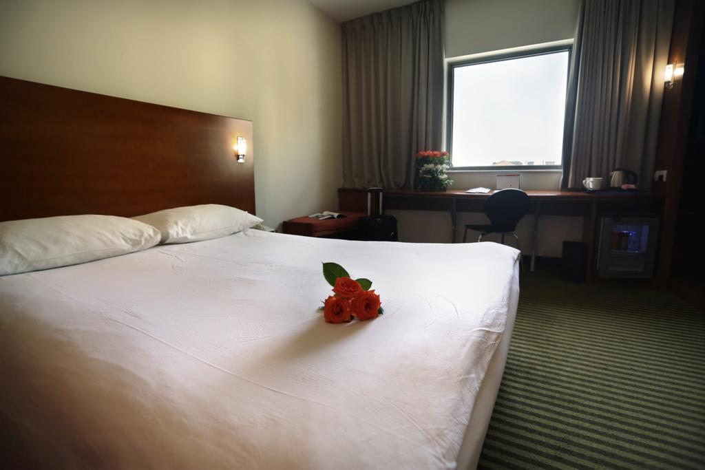 Ibis Amman Hotel Ngoại thất bức ảnh